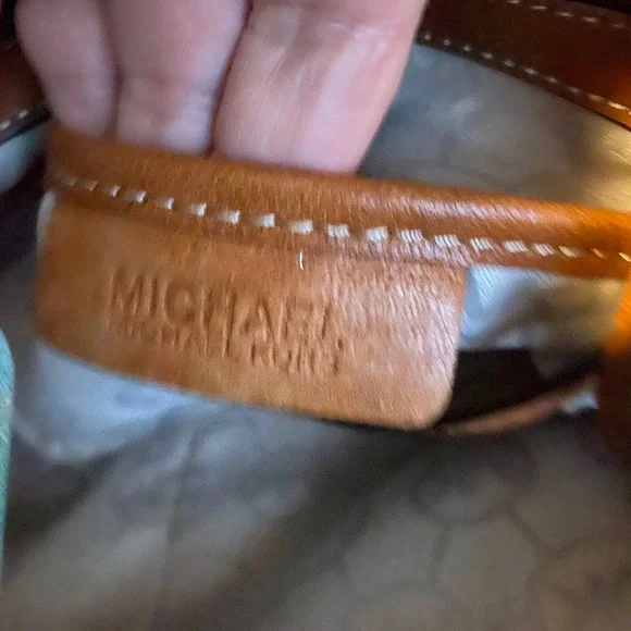 Michael Kors Tan Leather Bag - Picture 2 of 16